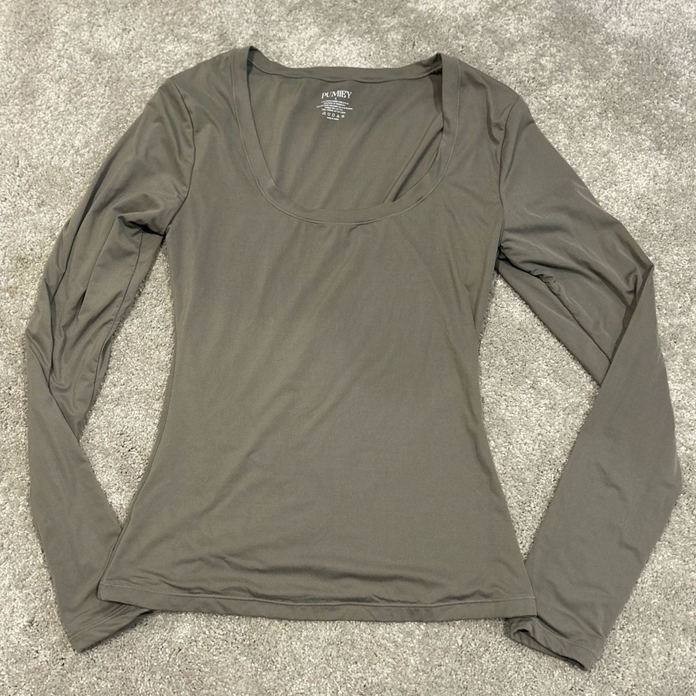 Pumiey Chic Gray Long Sleeve Women's Top Size Small Like New - Picture 2 of 4